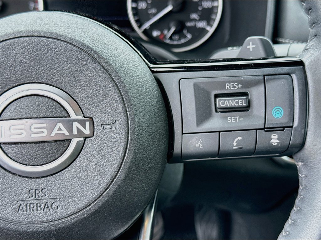 Used 2023 Nissan Rogue SL w/ SL Premium Package FWD image 19