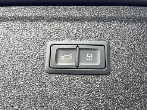 Used 2021 Audi Q5 2.0T Premium Plus image 31