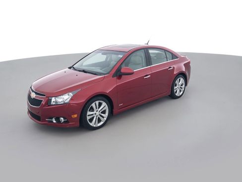 Used 2011 Chevrolet Cruze LTZ w/ RS Package image 9