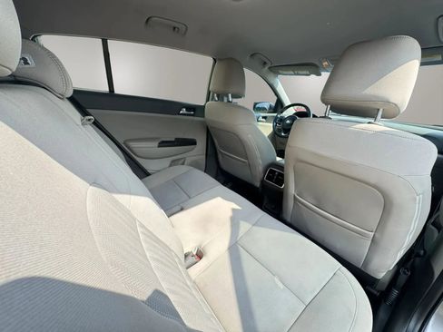 Used 2017 Kia Sportage LX FWD image 13