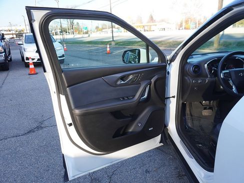 Used 2024 Chevrolet Blazer RS w/ Driver Confidence II Package image 27