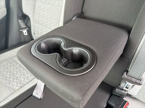 Used 2023 Chevrolet Equinox LT w/ LPO, Floor Liner Package FWD image 14