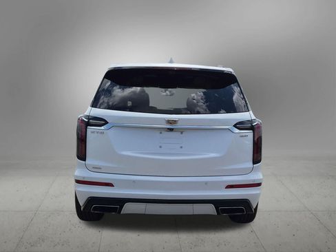 Used 2022 Cadillac XT6 Sport w/ Platinum Package AWD/4WD image 5