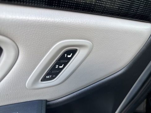 Used 2023 Honda Pilot Elite image 24