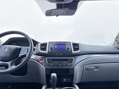 Used 2019 Honda Pilot LX image 28