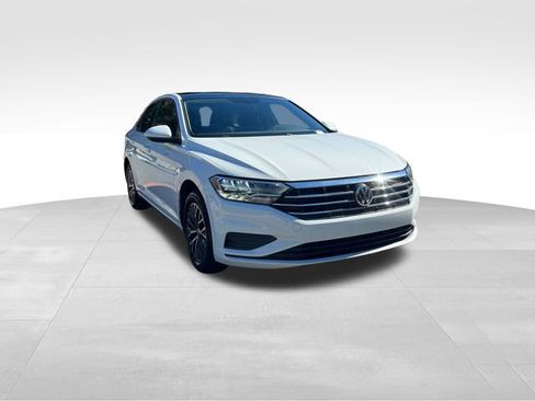 Used 2021 Volkswagen Jetta SE image 7