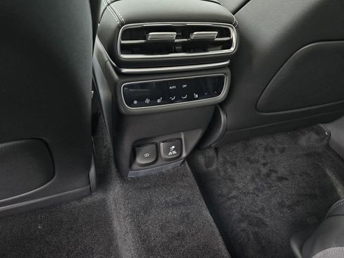 New 2026 Genesis GV80 2.5T Prestige image 18
