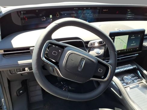 New 2026 Lincoln Nautilus Premier AWD/4WD image 21