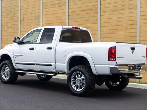 Used 2005 Dodge Ram 2500 Truck SLT w/ Quad Cab Big Horn Value Group image 12