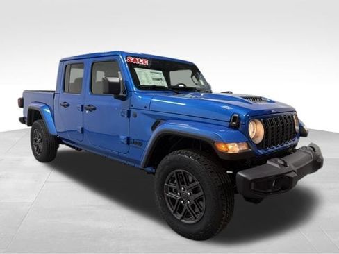 New 2026 Jeep Gladiator Sport AWD/4WD image 4