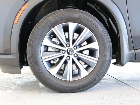 Certified 2025 INFINITI QX60 Pure image 46