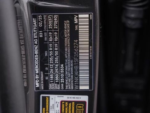 Certified 2025 Mercedes-Benz GLC 300 4MATIC image 41