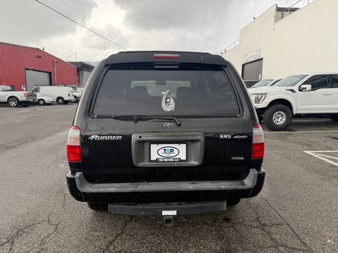 Used 1999 Toyota 4Runner SR5 image 4