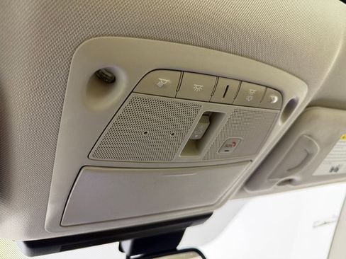 Used 2018 INFINITI Q50 Luxe w/ Essential Package (3.0T Luxe) image 27