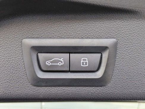 Used 2026 BMW X5 sDrive40i w/ M Sport Package RWD image 13