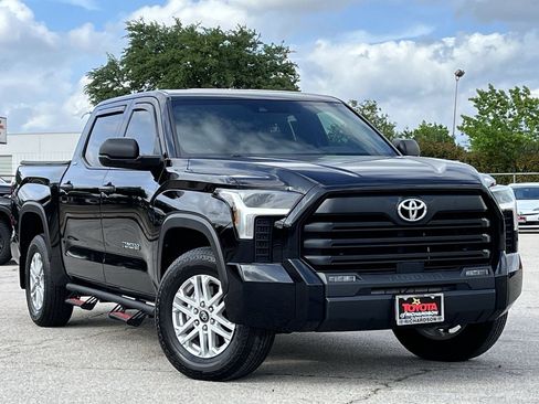 Used 2026 Toyota Tundra SR5 AWD/4WD image 2
