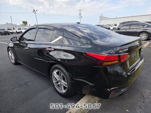 Used 2019 Nissan Altima 2.5 SL FWD image 6
