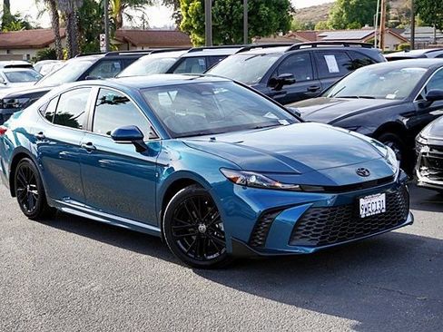 Used 2026 Toyota Camry SE w/ Multimedia Upgrade Package FWD image 3