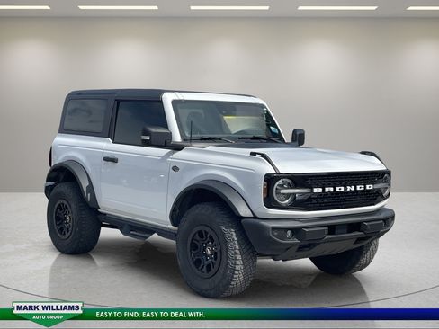 Used 2022 Ford Bronco Wildtrak AWD/4WD image 1