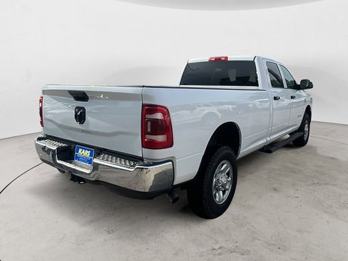 Used 2022 RAM 2500 Tradesman w/ Chrome Appearance Group AWD/4WD image 6
