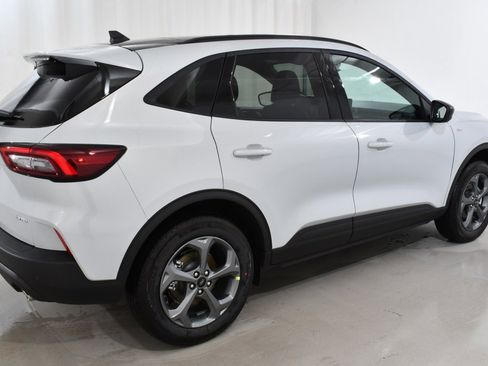 New 2026 Ford Escape ST-Line w/ Tech Pack #1 image 11
