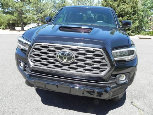Used 2021 Toyota Tacoma TRD Sport image 6