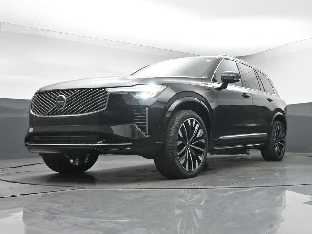 New 2026 Volvo XC90 T8 Plus AWD/4WD image 40