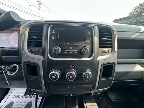 Used 2015 RAM 2500 Tradesman w/ Chrome Appearance Group image 14