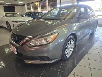 Used 2018 Nissan Altima 2.5 S w/ S Convenience Package
