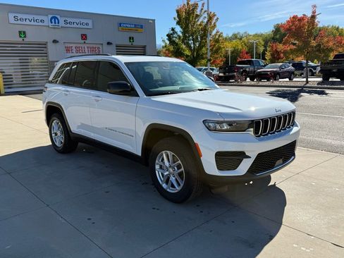 New 2025 Jeep Grand Cherokee Laredo X w/ Trailer Tow Package image 6