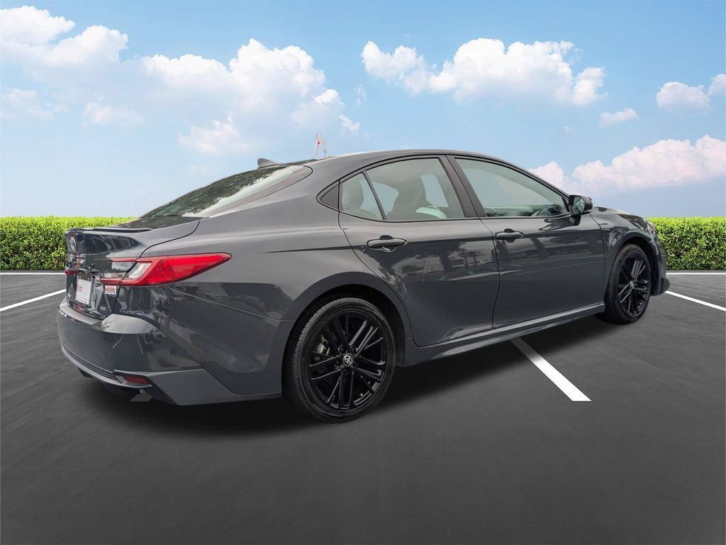 Certified 2025 Toyota Camry SE FWD image 29
