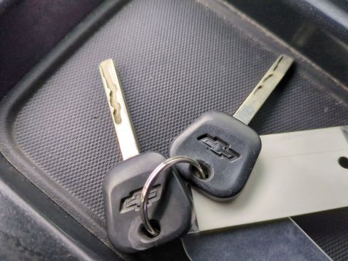 Used 2017 Chevrolet Silverado 2500 W/T image 30