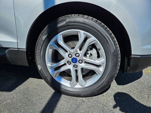 Used 2017 Ford Edge Titanium AWD/4WD image 8