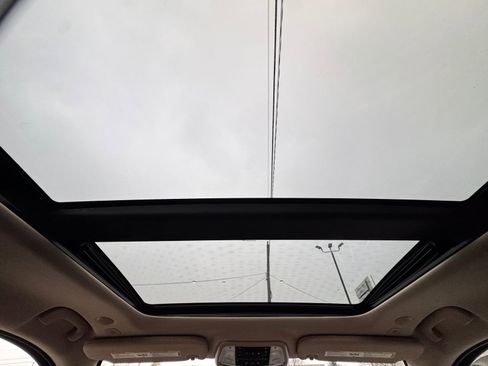 Used 2021 Jeep Grand Cherokee Limited w/ Luxury Group II image 23