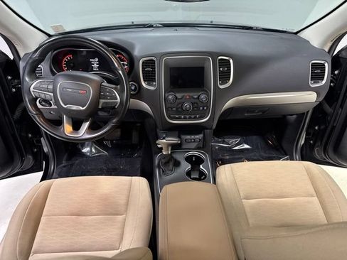 Used 2019 Dodge Durango SXT AWD/4WD image 3