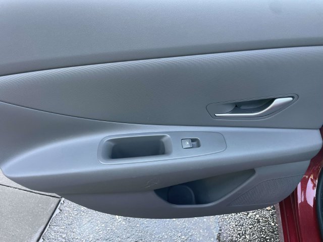 Certified 2023 Hyundai Elantra SEL FWD image 13