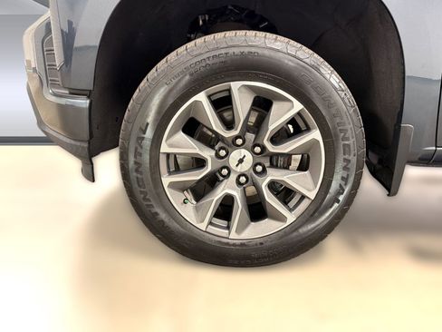 Used 2021 Chevrolet Silverado 1500 RST w/ Bed Protection Package image 11