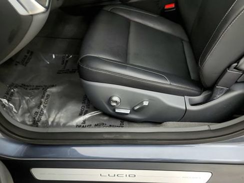 Used 2025 Lucid Air Pure RWD image 50