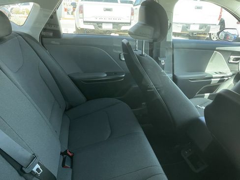 Certified 2025 Kia K4 FWD image 8