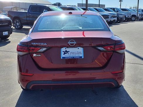 Used 2024 Nissan Sentra SV image 5