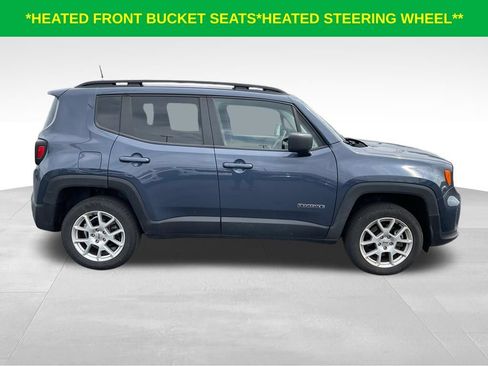 Used 2023 Jeep Renegade Latitude w/ Premium Group AWD/4WD image 5