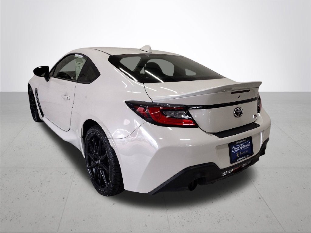 Used 2023 Toyota GR86 Premium w/ ALL Weather Mat Package (TMS) RWD image 13
