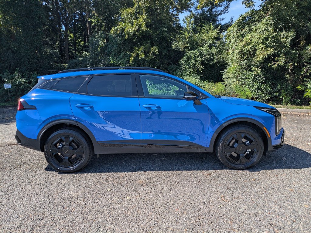 Used 2026 Kia Sportage X-Line w/ X-Line Technology Package AWD/4WD image 2