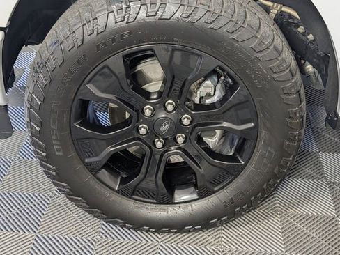 Used 2023 Ford F150 Lariat w/ Equipment Group 502A High AWD/4WD image 8