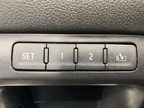 Used 2018 Chevrolet Silverado 2500 High Country image 16