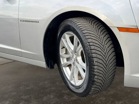 Used 2015 Chevrolet Camaro LS RWD image 39