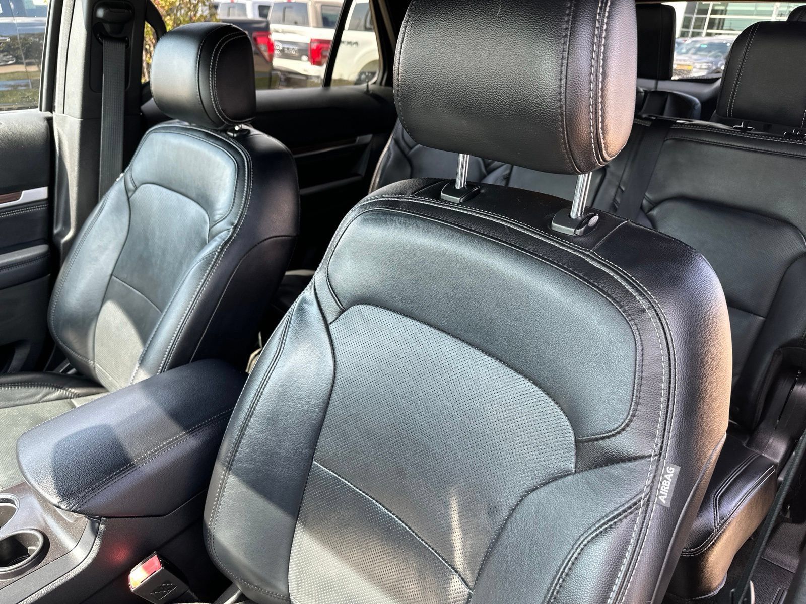 Used 2017 Ford Explorer Limited FWD image 18
