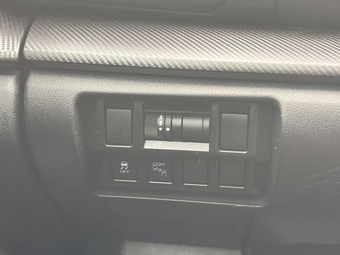 Used 2018 Subaru Impreza 2.0i Sport image 26