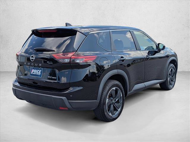 Used 2024 Nissan Rogue SV AWD/4WD image 5