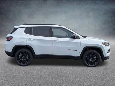 New 2026 Jeep Compass Latitude w/ Sun and Sound Group AWD/4WD image 2